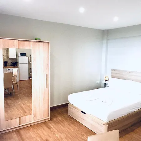 Apartment Plaza De Andalucia Con Parking *